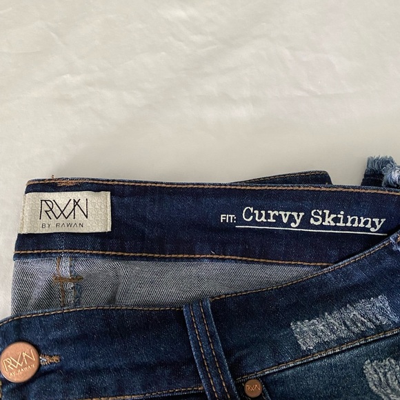 Distressed Blue Jeans by Rawan size 14 - Picture 4 of 5